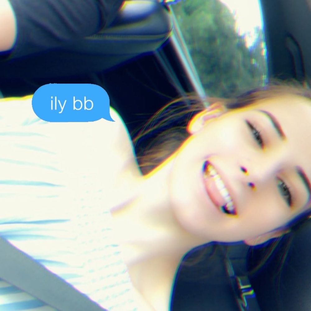 Meet your Posher, Bella